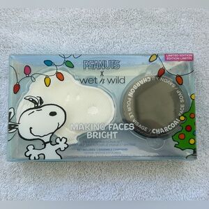 Wet n Wild Peanuts Making Faces Soap Set